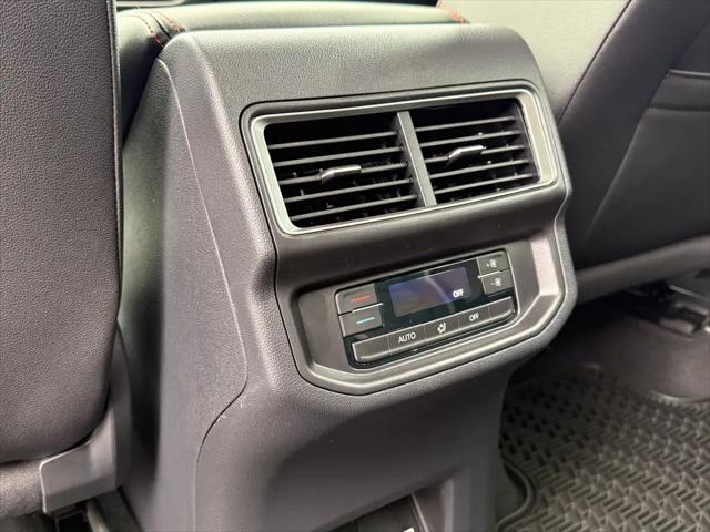 2026 Volkswagen Atlas Peak Edition