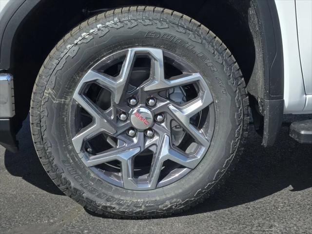 2026 GMC Sierra 1500 Crew Cab, Short Bed, SLT, 4WD
