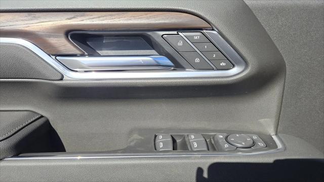 2026 GMC Sierra 1500 Crew Cab, Short Bed, SLT, 4WD