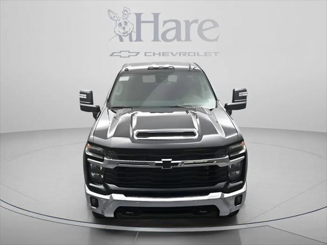 2026 Chevrolet Silverado 2500HD Double Cab, Standard Bed, LT, 4WD