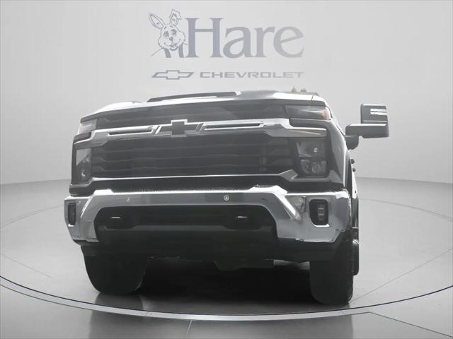 2026 Chevrolet Silverado 2500HD Double Cab, Standard Bed, LT, 4WD
