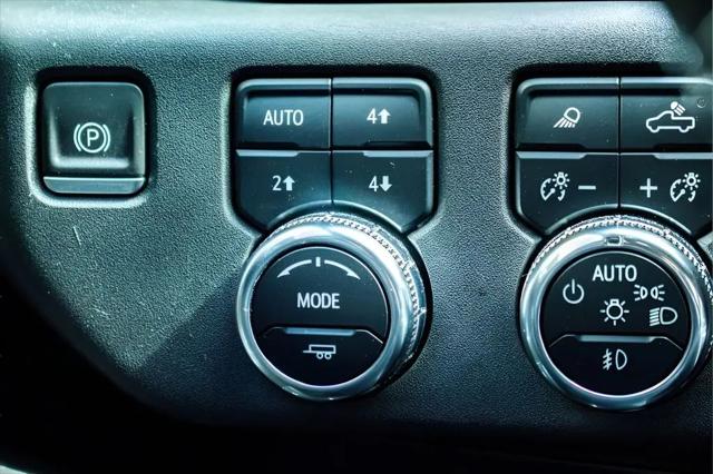2023 GMC Sierra 1500 4WD Crew Cab Short Box SLT