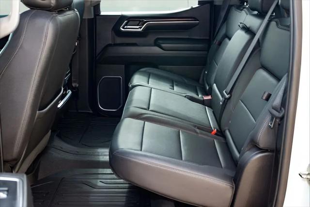 2023 GMC Sierra 1500 4WD Crew Cab Short Box SLT