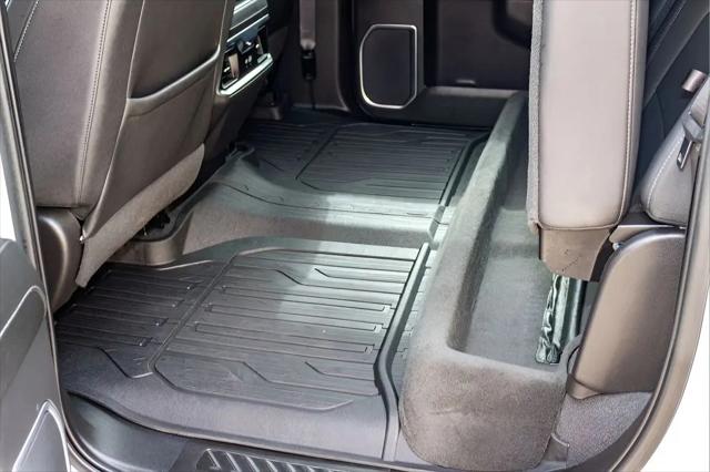 2023 GMC Sierra 1500 4WD Crew Cab Short Box SLT