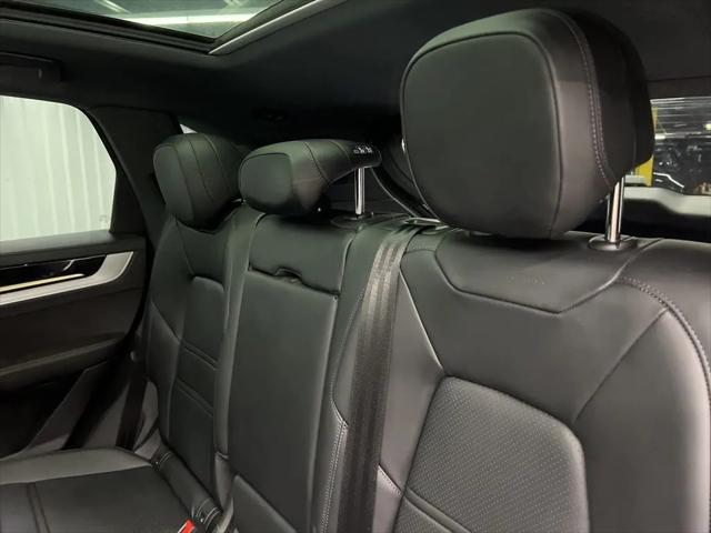 2024 Porsche Cayenne S