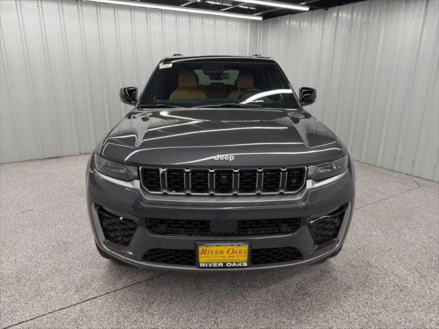 2026 Jeep Grand Cherokee Summit 4x4