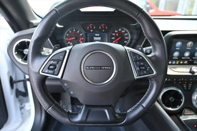 2022 Chevrolet Camaro RWD Coupe 2LT