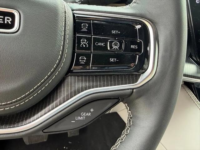 2026 Jeep Grand Wagoneer L Summit Obsidian 4x4