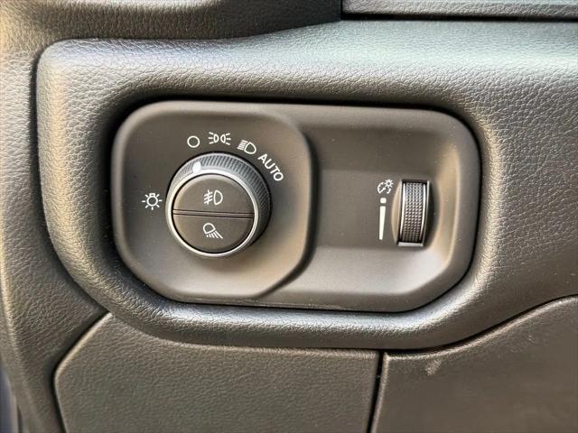 2026 Ram 3500 Tradesman Crew Cab 4x4 64 Box