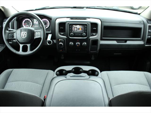 2024 Ram 1500 Classic Tradesman Crew Cab 4x4 5'7" Box