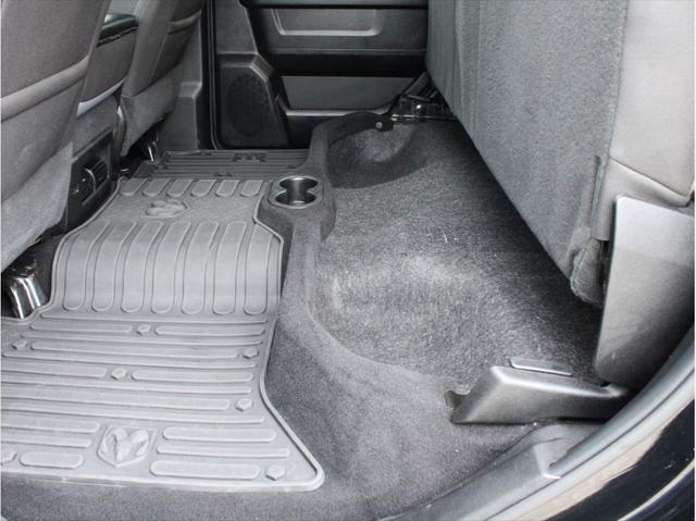 2024 Ram 1500 Classic Tradesman Crew Cab 4x4 5'7" Box