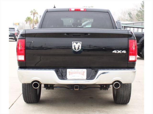 2024 Ram 1500 Classic Tradesman Crew Cab 4x4 5'7" Box