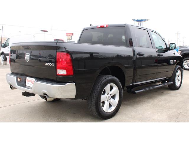 2024 Ram 1500 Classic Tradesman Crew Cab 4x4 5'7" Box