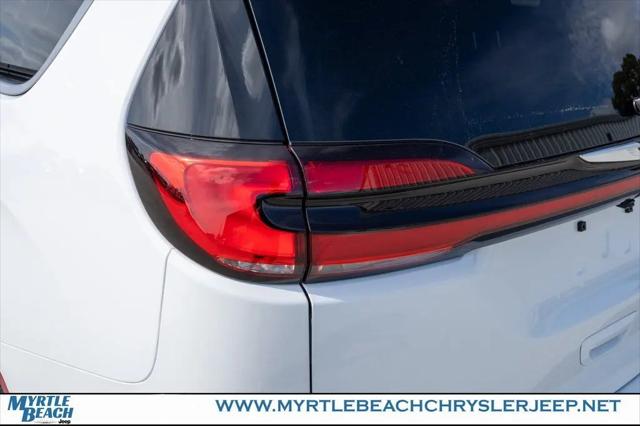 2026 Chrysler Pacifica Pinnacle