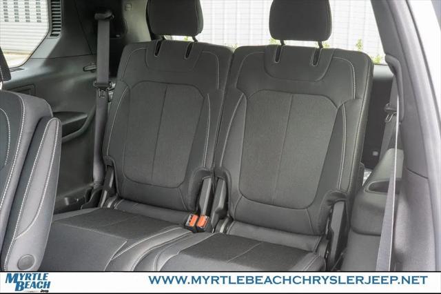 2026 Jeep Grand Cherokee L Altitude 4x4