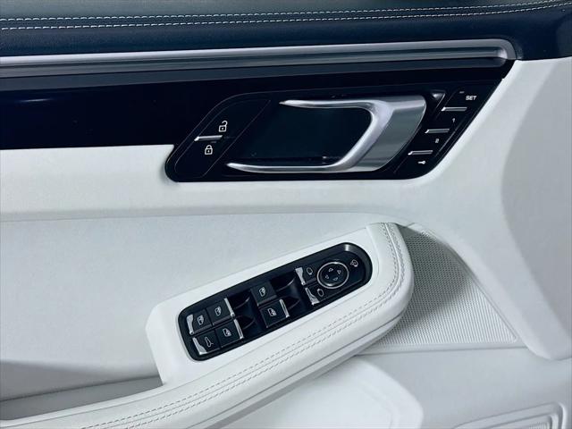 2023 Porsche Macan S