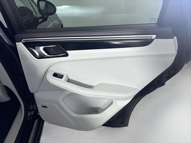 2023 Porsche Macan S