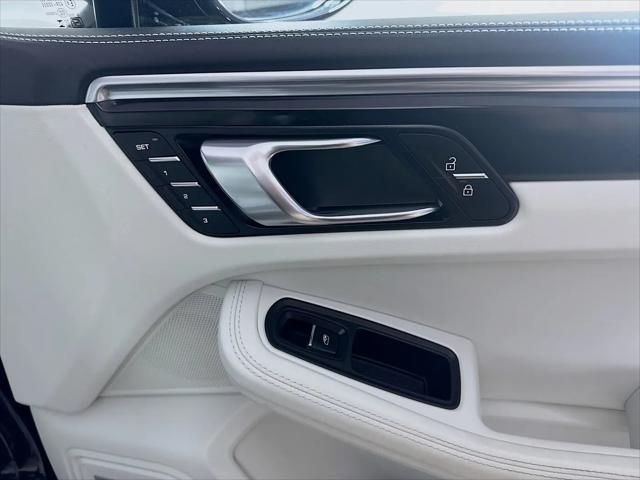 2023 Porsche Macan S