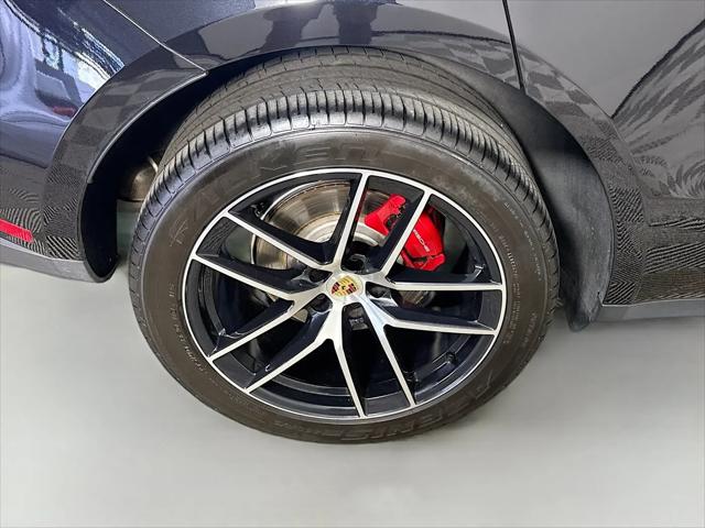 2023 Porsche Macan S