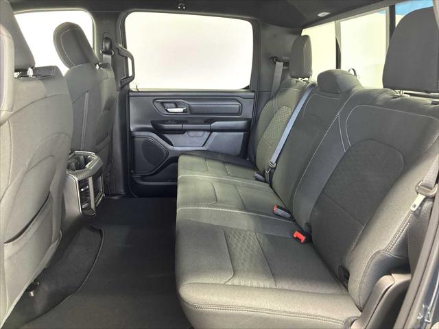 2026 Ram 1500 Express Crew Cab 4x4 57 Box