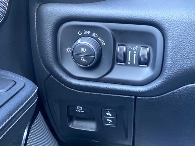 2026 Ram 1500 Rebel Crew Cab 4x4 5'7" Box