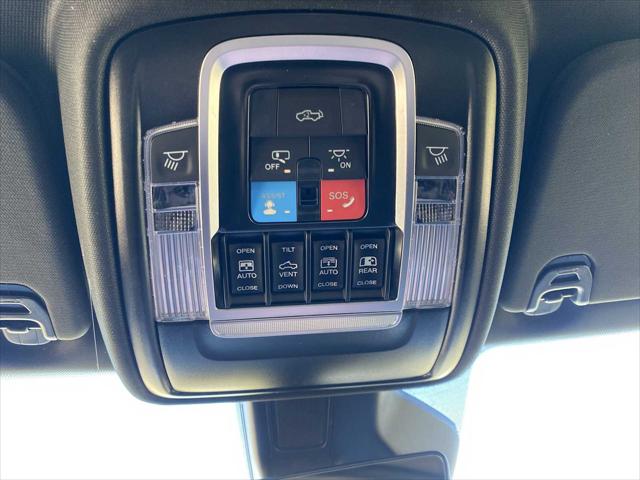 2026 Ram 1500 Rebel Crew Cab 4x4 5'7" Box