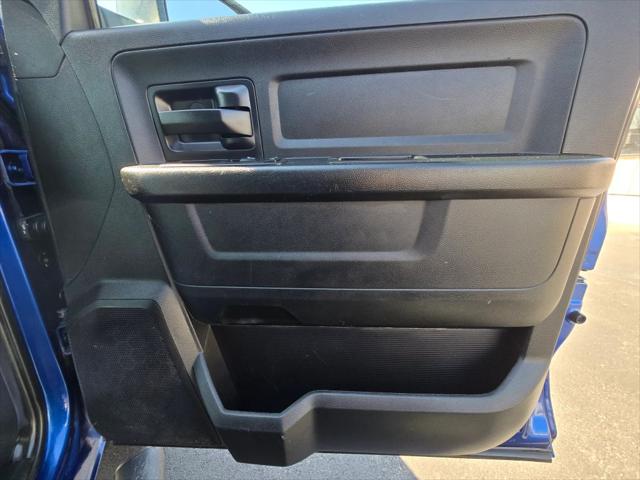 2018 Ram 1500 Express Quad Cab 4x4 6'4" Box