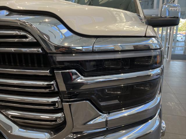2026 Ram 3500 Laramie Crew Cab 4x4 8 Box