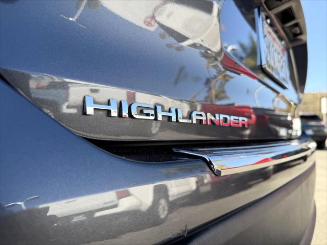 2022 Toyota Highlander Hybrid XLE