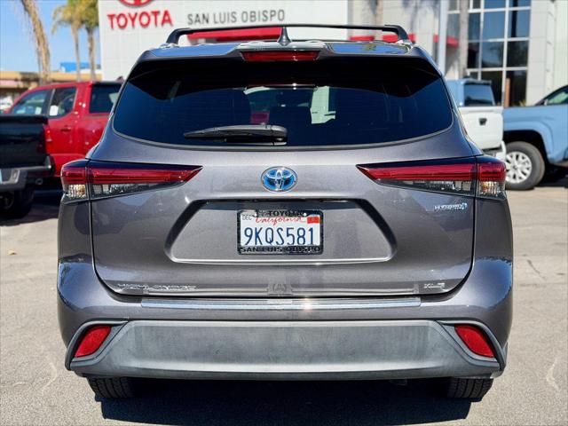 2022 Toyota Highlander Hybrid XLE