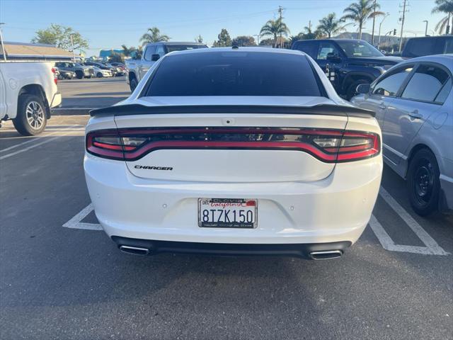2020 Dodge Charger SXT RWD