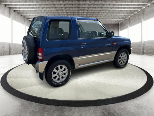 1996 Mitsubishi Pajero MINI