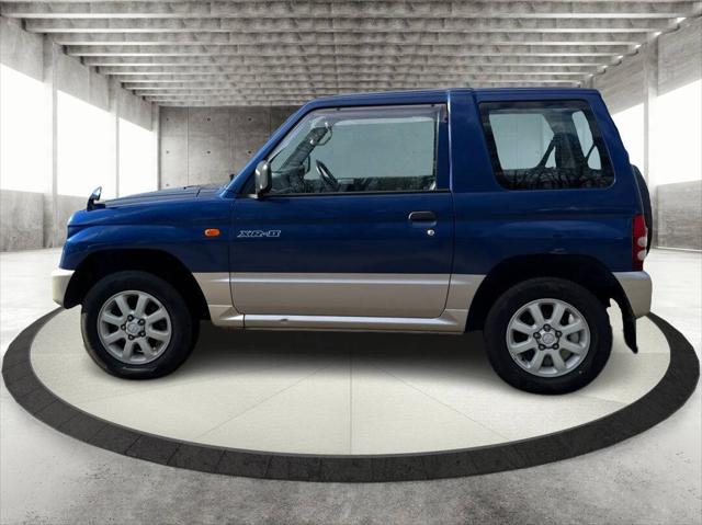 1996 Mitsubishi Pajero MINI