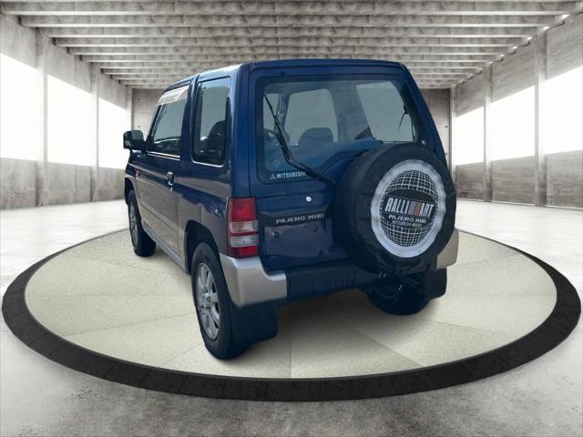 1996 Mitsubishi Pajero MINI