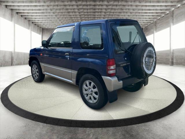1996 Mitsubishi Pajero MINI