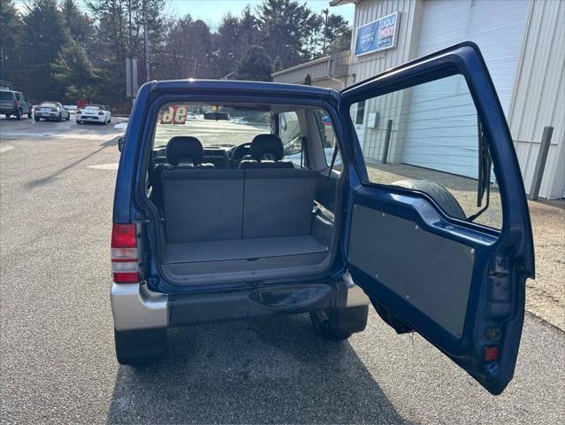 1996 Mitsubishi Pajero MINI
