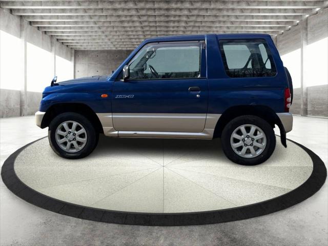 1996 Mitsubishi Pajero MINI