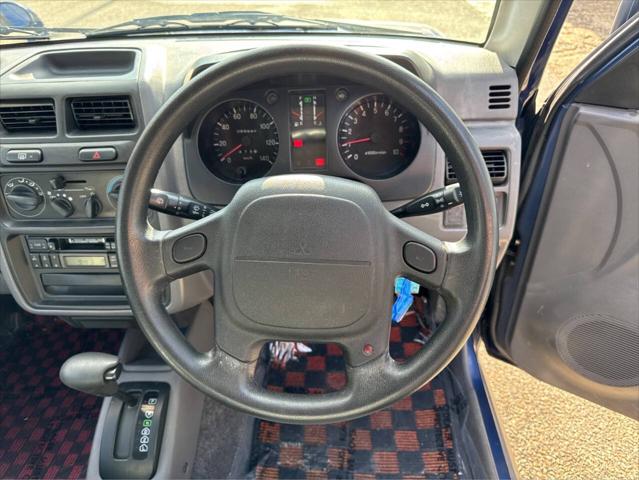 1996 Mitsubishi Pajero MINI