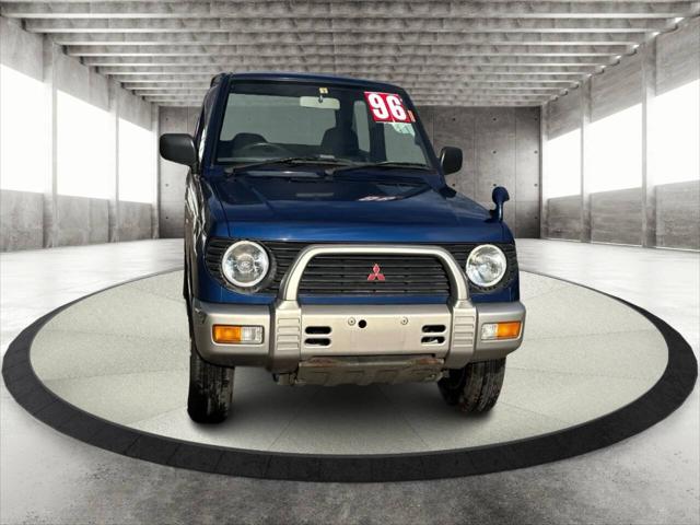 1996 Mitsubishi Pajero MINI