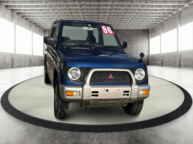 1996 Mitsubishi Pajero MINI