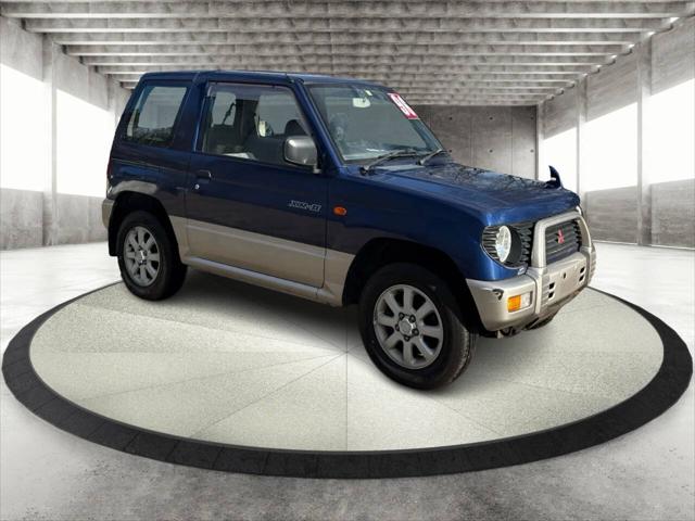 1996 Mitsubishi Pajero MINI