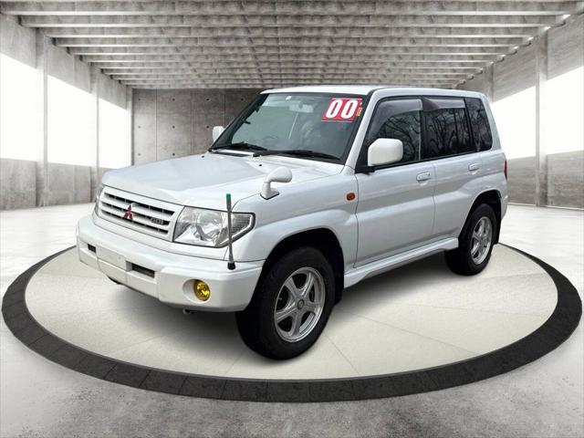 2000 Mitsubishi Pajero IO PEARL PACKAGE