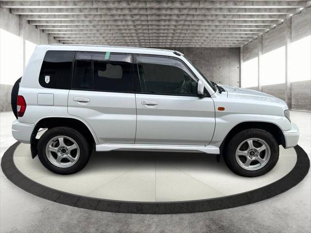 2000 Mitsubishi Pajero IO PEARL PACKAGE