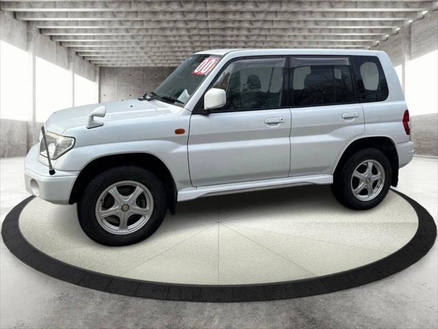 2000 Mitsubishi Pajero IO PEARL PACKAGE