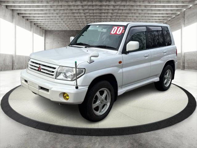 2000 Mitsubishi Pajero IO PEARL PACKAGE