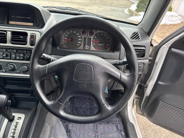 2000 Mitsubishi Pajero IO PEARL PACKAGE