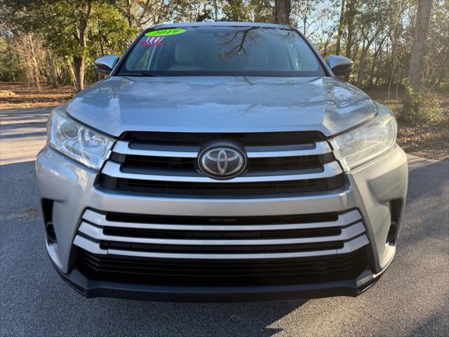 2019 Toyota Highlander LE