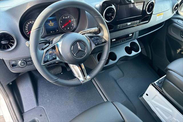 2026 Mercedes-Benz Sprinter 2500 Standard Roof 4-Cyl Diesel HO