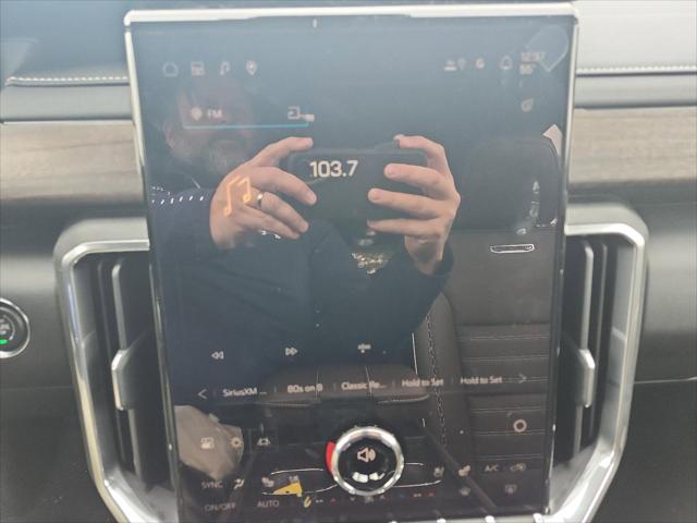 2026 GMC Acadia Denali Ultimate FWD