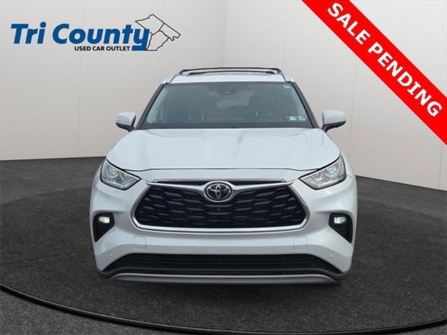 2025 Toyota Highlander Hybrid Limited 25th Edition